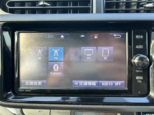 アクア Sスタイルブラック モデリスタエアロ 純正ナビ フルセグ バックカメラ ドラレコ 衝突軽減 横滑り防止装置 レーンキープアシスト オートハイビーム オートライト アイドリングストップ 純正AW 純正フロアマット(2枚目)