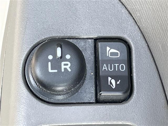 タント XリミテッドSAIII 純正ナビ 全方位カメラ ETC 両側パワースライドドア スマートアシスト3 衝突軽減ブレーキ 車線逸脱警報 オートマチックハイビーム コーナーセンサー 純正フロアマット アイドリングストップ(12枚目)