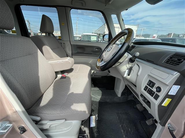 タント XリミテッドSAIII 純正ナビ 全方位カメラ ETC 両側パワースライドドア スマートアシスト3 衝突軽減ブレーキ 車線逸脱警報 オートマチックハイビーム コーナーセンサー 純正フロアマット アイドリングストップ(25枚目)