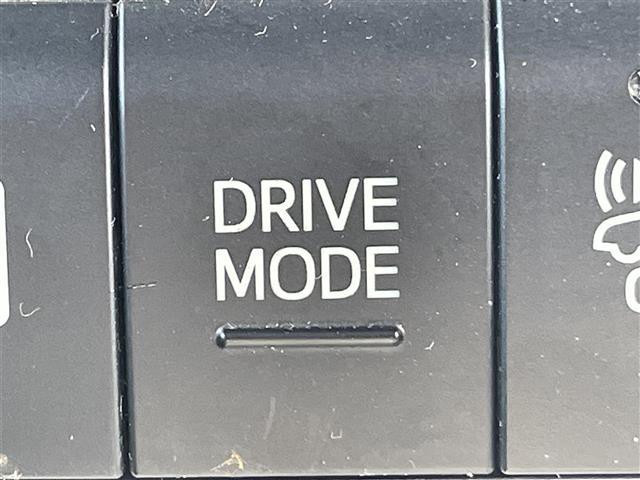 プリウス A サンルーフ モデリスタ 純正9型ナビ バックカメラ ETC BSM トヨタセーフティセンス レーダークルーズ レーンキープ ヘッドアップディスプレイ 純正フロアマット 15インチ純正AW(13枚目)