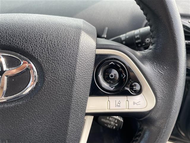 プリウス A サンルーフ モデリスタ 純正9型ナビ バックカメラ ETC BSM トヨタセーフティセンス レーダークルーズ レーンキープ ヘッドアップディスプレイ 純正フロアマット 15インチ純正AW(16枚目)