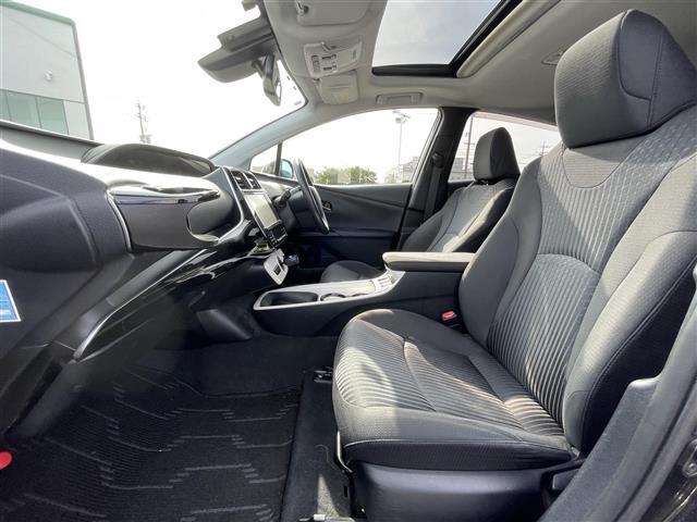 プリウス A サンルーフ モデリスタ 純正9型ナビ バックカメラ ETC BSM トヨタセーフティセンス レーダークルーズ レーンキープ ヘッドアップディスプレイ 純正フロアマット 15インチ純正AW(32枚目)