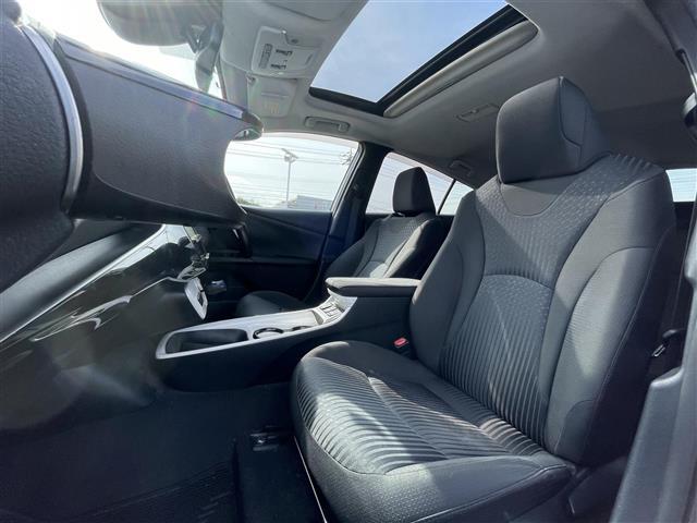 プリウス A サンルーフ モデリスタ 純正9型ナビ バックカメラ ETC BSM トヨタセーフティセンス レーダークルーズ レーンキープ ヘッドアップディスプレイ 純正フロアマット 15インチ純正AW(33枚目)