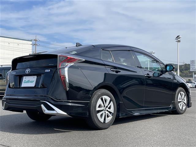 プリウス A サンルーフ モデリスタ 純正9型ナビ バックカメラ ETC BSM トヨタセーフティセンス レーダークルーズ レーンキープ ヘッドアップディスプレイ 純正フロアマット 15インチ純正AW(39枚目)