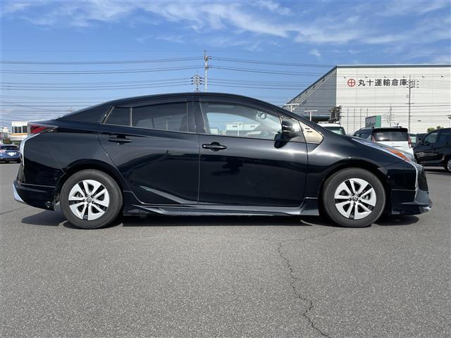 プリウス A サンルーフ モデリスタ 純正9型ナビ バックカメラ ETC BSM トヨタセーフティセンス レーダークルーズ レーンキープ ヘッドアップディスプレイ 純正フロアマット 15インチ純正AW(40枚目)