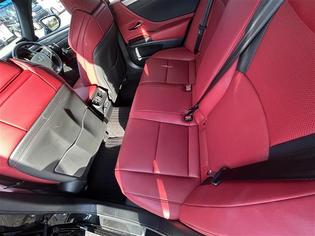 ES ES300h Fスポーツ 純正ナビ サンルーフ Bカメラ ETC2.0 BSM ドラレコ シートヒーター エアシート ステアリングヒーター クリアランスソナー 衝突軽減 横滑り防止装置 クルコン レーンキープアシスト 純正AW(31枚目)