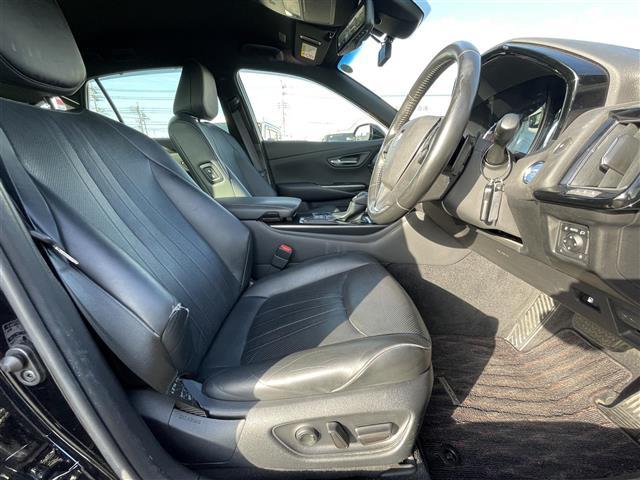 クラウンハイブリッド Ｇ　純正ナビ　全方位カメラ　ＥＴＣ２．０　ドラレコ　リヤコンフォートパッケージ　トヨタセーフティセンス　レーダークルーズコントロール　アドバンストパーク　全席パワーシート／シートヒーター　本革シート（25枚目）