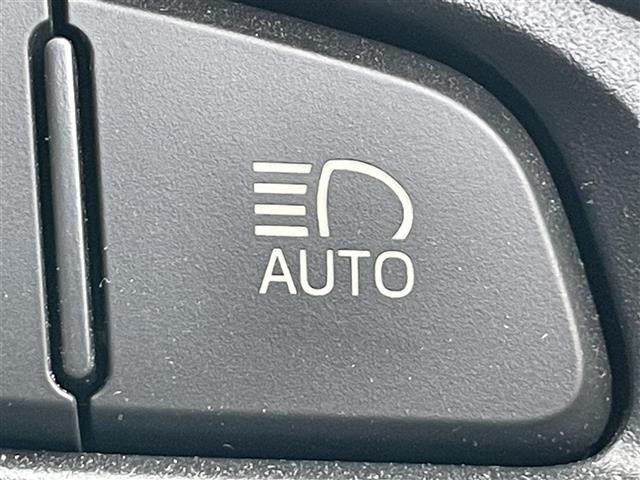 安心の全車保証付き！（※部分保証、国産車は納車後３ヶ月、輸入車は納車後１ヶ月の保証期間となります）。その他長期保証（有償）もご用意しております！※長期保証を付帯できる車両には条件がございます。