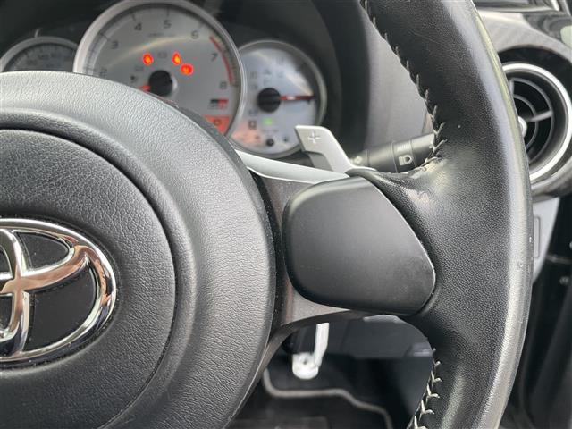 店頭在庫以外にも全国約４万台※の在庫から、ぴったりな１台をご提案します！※２０２３年１０月現在の在庫台数です。売約済の可能性があります。