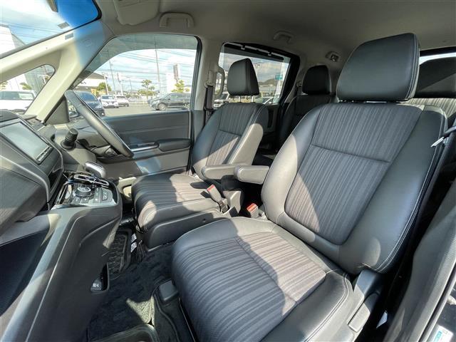 フリードハイブリッド ハイブリッド・ＥＸ　純正ナビ　バックカメラ　両側パワスラ　ＥＴＣ　ドラレコ　デジタルインナーミラー　ホンダセンシング　レーダークルーズコントロール　レーンキープアシスト　シートヒーター　１５インチ社外ＡＷ　フロアマット（25枚目）