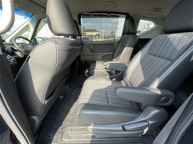 フリードハイブリッド ハイブリッド・ＥＸ　純正ナビ　バックカメラ　両側パワスラ　ＥＴＣ　ドラレコ　デジタルインナーミラー　ホンダセンシング　レーダークルーズコントロール　レーンキープアシスト　シートヒーター　１５インチ社外ＡＷ　フロアマット（29枚目）