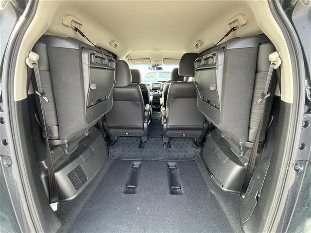 フリードハイブリッド ハイブリッド・ＥＸ　純正ナビ　バックカメラ　両側パワスラ　ＥＴＣ　ドラレコ　デジタルインナーミラー　ホンダセンシング　レーダークルーズコントロール　レーンキープアシスト　シートヒーター　１５インチ社外ＡＷ　フロアマット（32枚目）