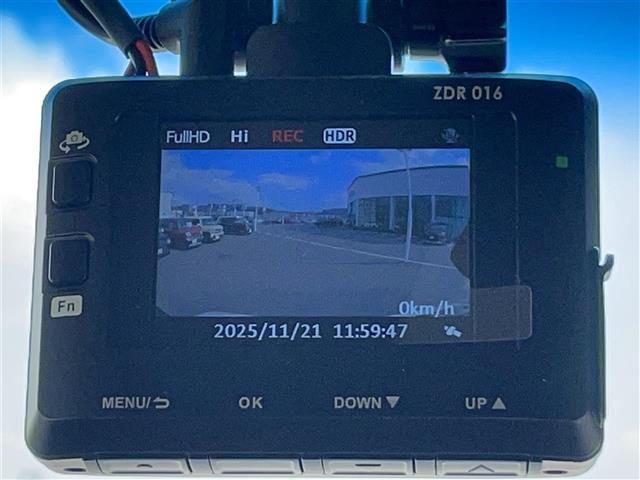 アトレー ＲＳ　禁煙車　ワンオーナー　ＡＴＯＴＯディスプレイオーディオ　ルーフキャリア　デジタルインナーミラー　ドラレコ　レーダクルコン　両側パワスラ　４ＷＤ　コーナーセンサー　衝突軽減　電動格納ミラー　スマートキー（4枚目）