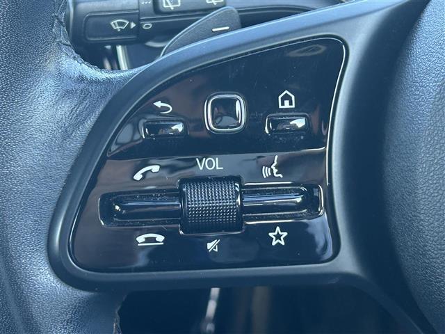 Ａクラス Ａ１８０　スタイル　純正ナビ　バックカメラ　ＥＴＣ２．０　ＢＳＭ　ドラレコ　シートヒーター　クリアランスソナー　衝突軽減　横滑り防止装置　クルコン　レーンキープアシスト　オートライト　アイドリングストップ　純正ＡＷ（13枚目）