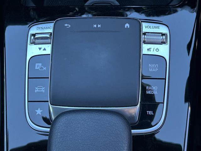 Ａクラス Ａ１８０　スタイル　純正ナビ　バックカメラ　ＥＴＣ２．０　ＢＳＭ　ドラレコ　シートヒーター　クリアランスソナー　衝突軽減　横滑り防止装置　クルコン　レーンキープアシスト　オートライト　アイドリングストップ　純正ＡＷ（19枚目）