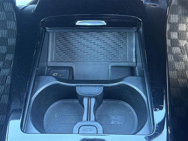 Ａクラス Ａ１８０　スタイル　純正ナビ　バックカメラ　ＥＴＣ２．０　ＢＳＭ　ドラレコ　シートヒーター　クリアランスソナー　衝突軽減　横滑り防止装置　クルコン　レーンキープアシスト　オートライト　アイドリングストップ　純正ＡＷ（21枚目）