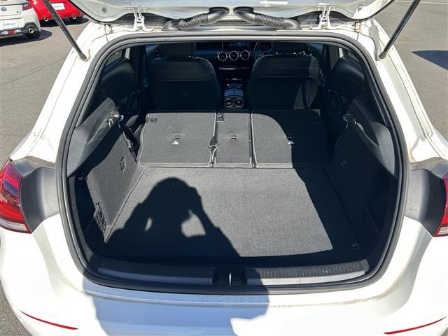 Ａクラス Ａ１８０　スタイル　純正ナビ　バックカメラ　ＥＴＣ２．０　ＢＳＭ　ドラレコ　シートヒーター　クリアランスソナー　衝突軽減　横滑り防止装置　クルコン　レーンキープアシスト　オートライト　アイドリングストップ　純正ＡＷ（29枚目）