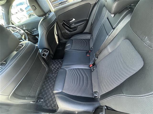 Ａクラス Ａ１８０　スタイル　純正ナビ　バックカメラ　ＥＴＣ２．０　ＢＳＭ　ドラレコ　シートヒーター　クリアランスソナー　衝突軽減　横滑り防止装置　クルコン　レーンキープアシスト　オートライト　アイドリングストップ　純正ＡＷ（31枚目）