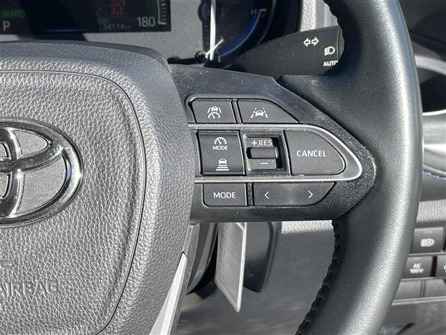 ヴォクシー ハイブリッドＳ－Ｚ　純正１０．５インチディスプレイオーディオ　純正１４インチフリップダウンモニター　バックカメラ　両側パワスラ　ドラレコ　ＥＴＣ２．０　シートヒーター　トヨタセーフティセンス　レーダークルーズコントロール（16枚目）