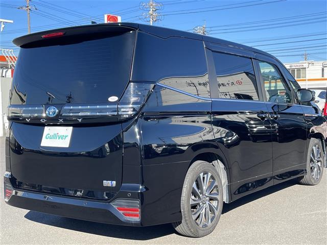 ヴォクシー ハイブリッドＳ－Ｚ　純正１０．５インチディスプレイオーディオ　純正１４インチフリップダウンモニター　バックカメラ　両側パワスラ　ドラレコ　ＥＴＣ２．０　シートヒーター　トヨタセーフティセンス　レーダークルーズコントロール（39枚目）