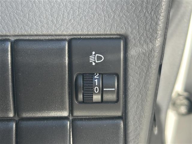 安心の全車保証付き！（※部分保証、国産車は納車後３ヶ月、輸入車は納車後１ヶ月の保証期間となります）。その他長期保証（有償）もご用意しております！※長期保証を付帯できる車両には条件がございます。