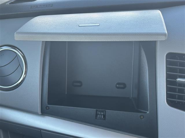 店頭販売もしておりますので、先に在庫が無くなってしまうこともございます。気になる車はまずはお問い合わせください！