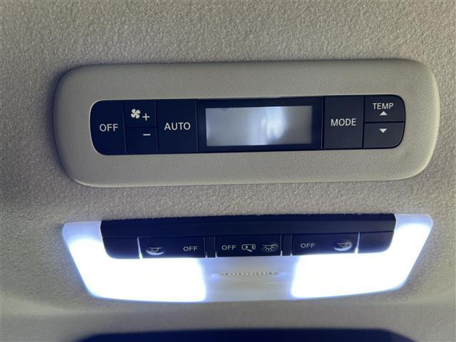 セレナ ハイウェイスターV 社外10インチナビ フリップダウンモニター 全方位カメラ 両側パワスラ ETC BSM コーナーセンサー 衝突軽減 クルーズコントロール アイドリングストップ 16インチ純正AW LEDヘッドライト(21枚目)