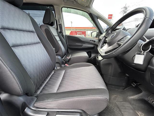 セレナ ハイウェイスターV 社外10インチナビ フリップダウンモニター 全方位カメラ 両側パワスラ ETC BSM コーナーセンサー 衝突軽減 クルーズコントロール アイドリングストップ 16インチ純正AW LEDヘッドライト(23枚目)