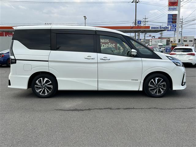 セレナ ハイウェイスターV 社外10インチナビ フリップダウンモニター 全方位カメラ 両側パワスラ ETC BSM コーナーセンサー 衝突軽減 クルーズコントロール アイドリングストップ 16インチ純正AW LEDヘッドライト(40枚目)