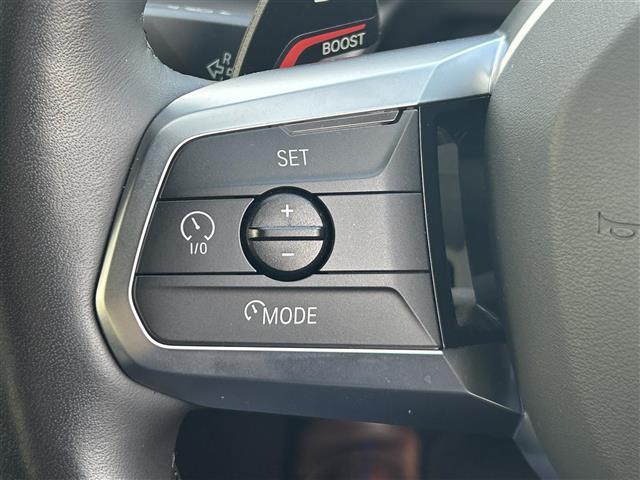 気になる車はすぐにお問い合わせください！画面右側の００６６から始まる無料ダイヤルからお問い合わせ下さい！専門スタッフがお車のご質問にお答えいたします！