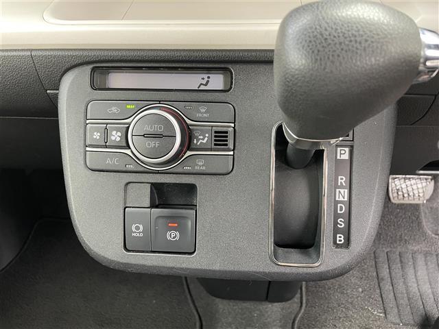 ムーヴキャンバス ストライプスＧ　両側パワスラ　レーダークルーズコントロール　衝突軽減　コーナーセンサー　アイドリングストップ　電子パーキング　オートマチックハイビーム　シートヒーター　プッシュスタート　純正フロアマット（20枚目）