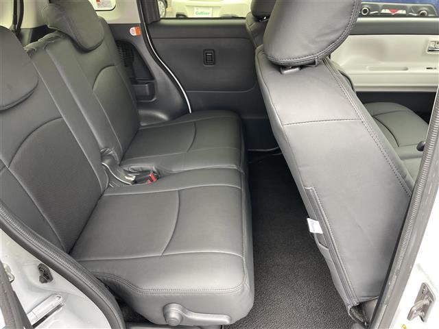 ムーヴキャンバス ストライプスＧ　両側パワスラ　レーダークルーズコントロール　衝突軽減　コーナーセンサー　アイドリングストップ　電子パーキング　オートマチックハイビーム　シートヒーター　プッシュスタート　純正フロアマット（27枚目）