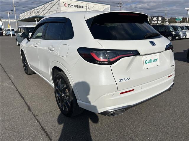 ＺＲ－Ｖ ｅ：ＨＥＶ　Ｚ　登録時走行距離１５８３３ｋｍ　ＢＯＳＥサウンドシステム　純正ナビ（ＡＭ．ＦＭ．ＴＶ．ＢＴ．ＣａｒＰｌａｙ）　全方位カメラ　パワーバックドア　ホンダセンシング　衝突軽減ブレーキ　車線維持支援システム（43枚目）