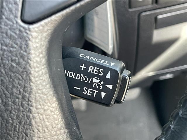 アルファード ２．５Ｓ　Ｃパッケージ　登録時走行距離５５１１９ｋｍ　サンルーフ　モデリスタフルエアロ　ＡＬＰＩＮＥビックＸ１１インチ　（ＡＭ／ＦＭ／ＣＤ／ＤＶＤ／ＢＴ／ＴＶ）　ＡＬＰＩＮＥフリップダウンモニター（ダブルゾーン）ＢＳＭ（7枚目）