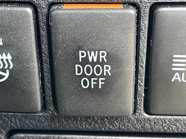 アルファード ２．５Ｓ　Ｃパッケージ　登録時走行距離５５１１９ｋｍ　サンルーフ　モデリスタフルエアロ　ＡＬＰＩＮＥビックＸ１１インチ　（ＡＭ／ＦＭ／ＣＤ／ＤＶＤ／ＢＴ／ＴＶ）　ＡＬＰＩＮＥフリップダウンモニター（ダブルゾーン）ＢＳＭ（12枚目）