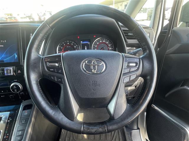 アルファード ２．５Ｓ　Ｃパッケージ　登録時走行距離５５１１９ｋｍ　サンルーフ　モデリスタフルエアロ　ＡＬＰＩＮＥビックＸ１１インチ　（ＡＭ／ＦＭ／ＣＤ／ＤＶＤ／ＢＴ／ＴＶ）　ＡＬＰＩＮＥフリップダウンモニター（ダブルゾーン）ＢＳＭ（18枚目）