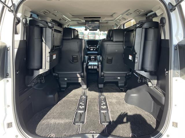 アルファード ２．５Ｓ　Ｃパッケージ　登録時走行距離５５１１９ｋｍ　サンルーフ　モデリスタフルエアロ　ＡＬＰＩＮＥビックＸ１１インチ　（ＡＭ／ＦＭ／ＣＤ／ＤＶＤ／ＢＴ／ＴＶ）　ＡＬＰＩＮＥフリップダウンモニター（ダブルゾーン）ＢＳＭ（27枚目）