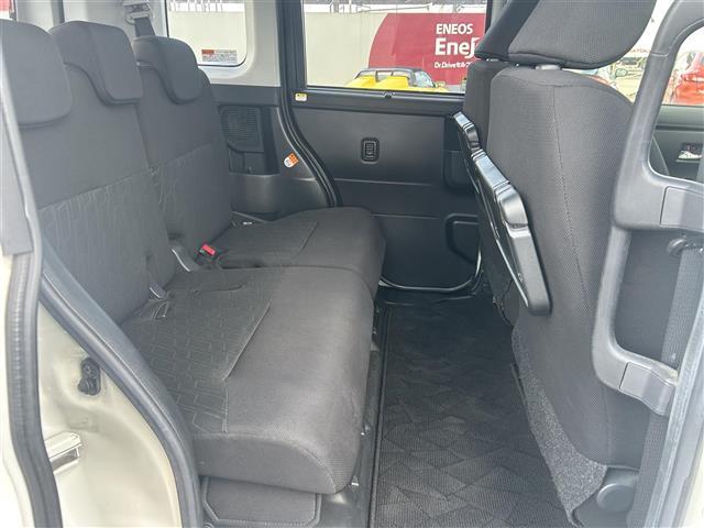 ルーミー カスタムＧ　モデリスタ　純正ナビ　バックカメラ　両側パワスラ　ＥＴＣ　トヨタセーフティセンス　クルーズコントロール　オートマチックハイビーム　シートヒーター　１４インチ純正ＡＷ　フロアマット　スマートキー（27枚目）