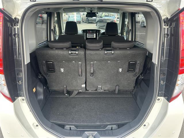 ルーミー カスタムＧ　モデリスタ　純正ナビ　バックカメラ　両側パワスラ　ＥＴＣ　トヨタセーフティセンス　クルーズコントロール　オートマチックハイビーム　シートヒーター　１４インチ純正ＡＷ　フロアマット　スマートキー（28枚目）