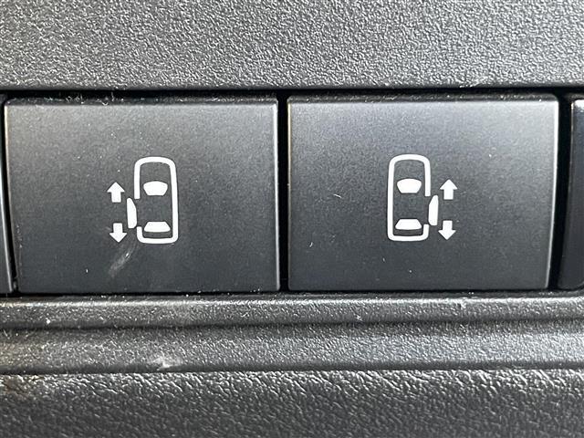 セレナ ハイウェイスターV 純正12.3インチナビ 全方位カメラ ETC デジタルインナーミラー プロパイロット レーダークルーズコントロール コーナーセンサー アイドリングストップ ワイヤレス充電器 16インチ純正AW(10枚目)