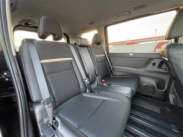 セレナ ハイウェイスターV 純正12.3インチナビ 全方位カメラ ETC デジタルインナーミラー プロパイロット レーダークルーズコントロール コーナーセンサー アイドリングストップ ワイヤレス充電器 16インチ純正AW(25枚目)