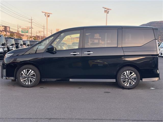 セレナ ハイウェイスターV 純正12.3インチナビ 全方位カメラ ETC デジタルインナーミラー プロパイロット レーダークルーズコントロール コーナーセンサー アイドリングストップ ワイヤレス充電器 16インチ純正AW(36枚目)