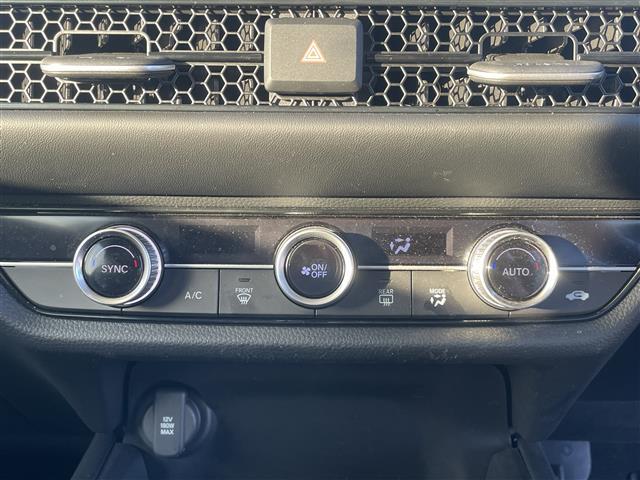 ＺＲ－Ｖ Ｘ　ワンオーナー　純正１１．４インチナビ　バックカメラ　ＥＴＣ　ドラレコ　パワーバックドア　ホンダセンシング　レーダークルーズコントロール　ダウンヒルアシストコントロール　１８インチ純正ＡＷ　フロアマット（23枚目）