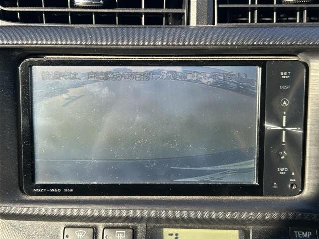 アクア Ｇ　純正ナビ　バックカメラ　ＥＴＣ　ヘッドライトレベライザー　アイドリングストップ　電動格納ミラー　シートヒーター　オートライト　純正フロアマット　プッシュスタート　スマートキー（4枚目）