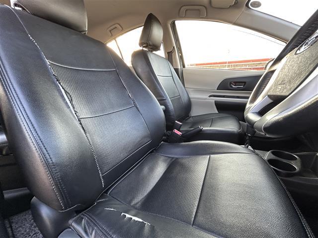 アクア Ｇ　純正ナビ　バックカメラ　ＥＴＣ　ヘッドライトレベライザー　アイドリングストップ　電動格納ミラー　シートヒーター　オートライト　純正フロアマット　プッシュスタート　スマートキー（25枚目）