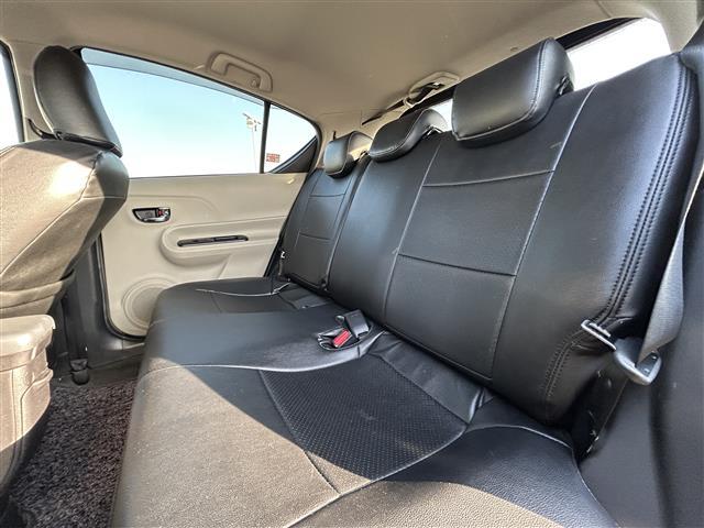 アクア Ｇ　純正ナビ　バックカメラ　ＥＴＣ　ヘッドライトレベライザー　アイドリングストップ　電動格納ミラー　シートヒーター　オートライト　純正フロアマット　プッシュスタート　スマートキー（30枚目）