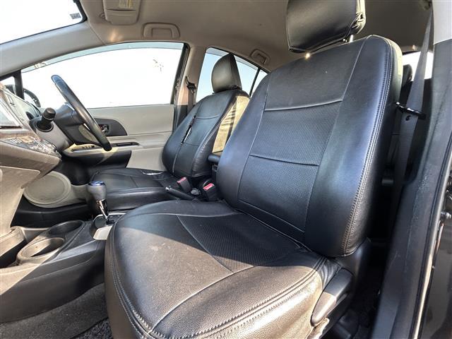 アクア Ｇ　純正ナビ　バックカメラ　ＥＴＣ　ヘッドライトレベライザー　アイドリングストップ　電動格納ミラー　シートヒーター　オートライト　純正フロアマット　プッシュスタート　スマートキー（33枚目）