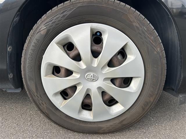 アクア Ｇ　純正ナビ　バックカメラ　ＥＴＣ　ヘッドライトレベライザー　アイドリングストップ　電動格納ミラー　シートヒーター　オートライト　純正フロアマット　プッシュスタート　スマートキー（41枚目）