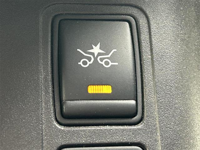 セレナ ハイウェイスター　純正１０インチナビ　純正１１インチフリップダウンモニター　全方位カメラ　両側パワスラ　ドラレコ　ＥＴＣ　デジタルインナーミラー　プロパイロット　レーダークルーズコントロール　電子パーキング（7枚目）