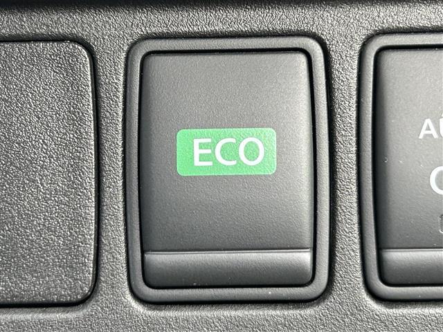 セレナ ハイウェイスター　純正１０インチナビ　純正１１インチフリップダウンモニター　全方位カメラ　両側パワスラ　ドラレコ　ＥＴＣ　デジタルインナーミラー　プロパイロット　レーダークルーズコントロール　電子パーキング（9枚目）